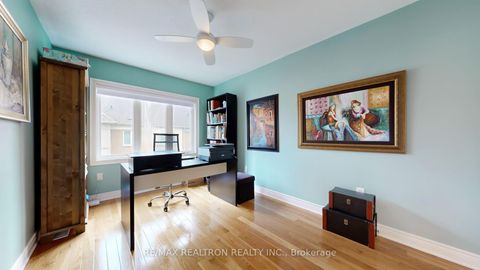 Photo 33 at 85 Vittorio De Luca Drive, East Woodbridge, Vaughan