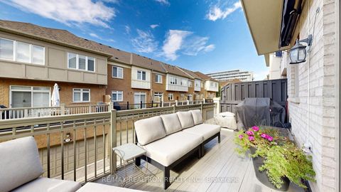 Photo 43 at 85 Vittorio De Luca Drive, East Woodbridge, Vaughan