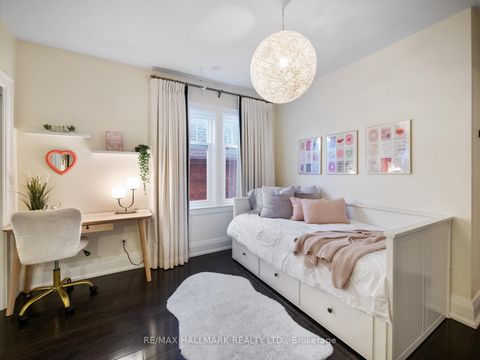 Photo 26 at 113 Melrose Avenue, Lawrence Park North, Toronto