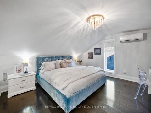 Photo 31 at 113 Melrose Avenue, Lawrence Park North, Toronto