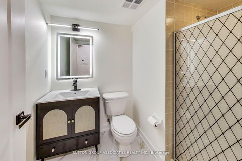 Photo 8 at 213 - 1029 King Street W, Niagara, Toronto