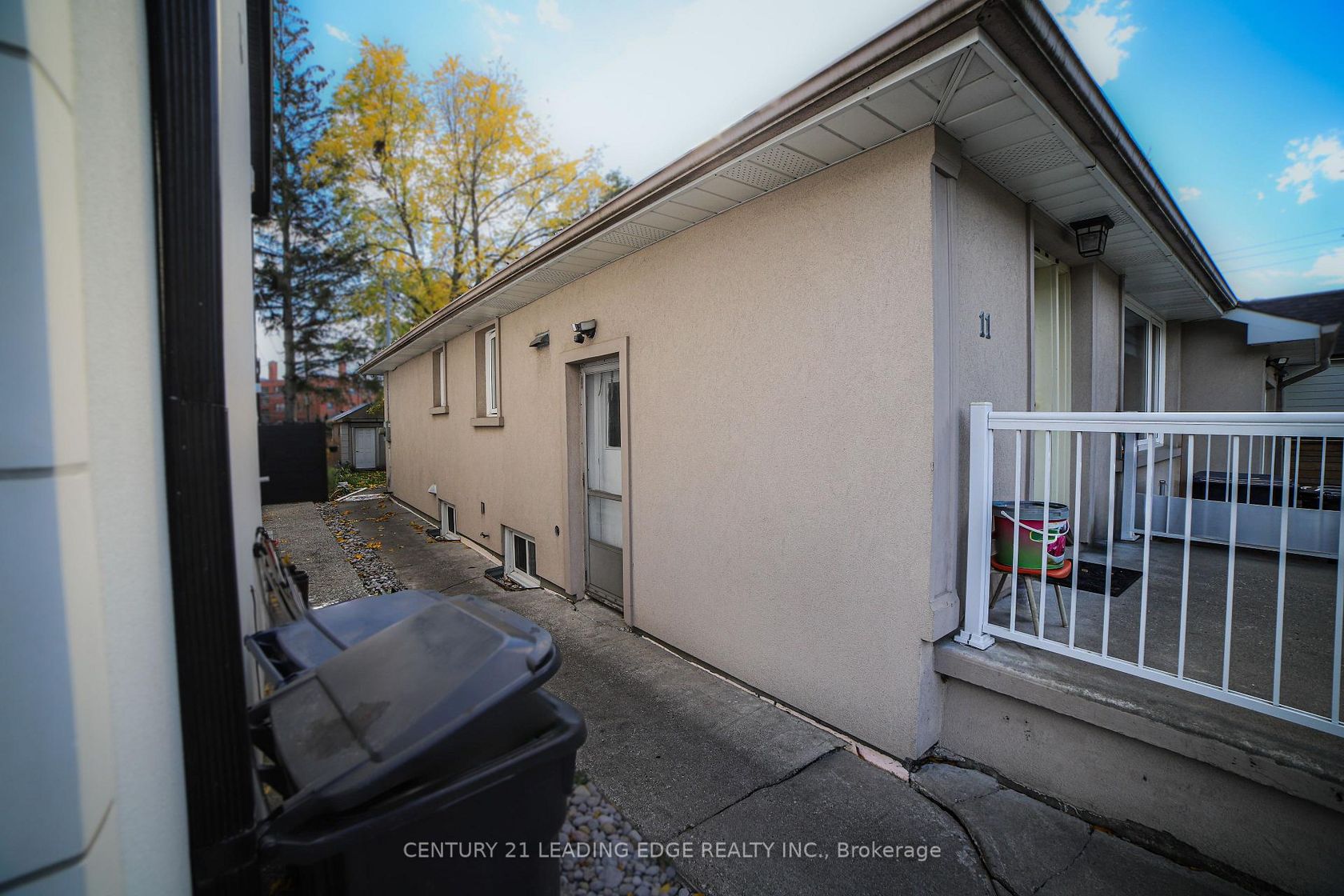 Photo 32 at 11 Chestnut Hills Crescent, Humber Valley, Toronto Photo 32 at 11 Chestnut Hills Crescent, Humber Valley, Toronto