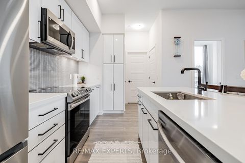 Photo 14 at 105 - 415 Sea Ray Avenue, Rural Innisfil, Innisfil