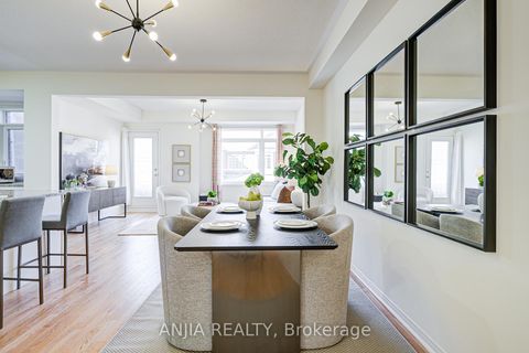 Photo 11 at 105 Ness Drive, Rural Richmond Hill, Richmond Hill