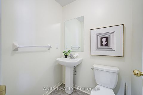 Photo 28 at 105 Ness Drive, Rural Richmond Hill, Richmond Hill