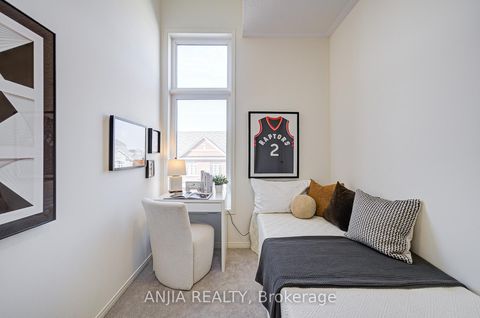 Photo 39 at 105 Ness Drive, Rural Richmond Hill, Richmond Hill