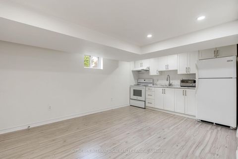 Photo 33 at 38 Vauxhall Drive, Dorset Park, Toronto
