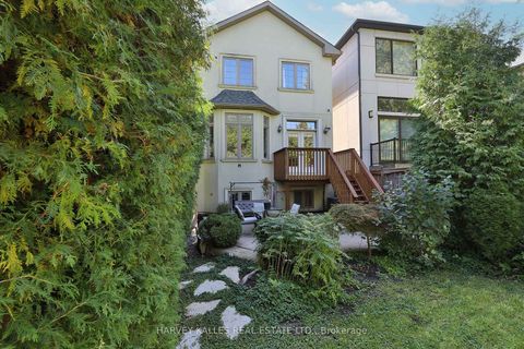 Photo 36 at 370 Douglas Avenue, Nortown, Toronto
