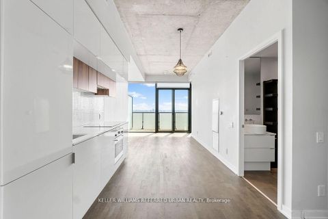 Photo 11 at 3408 - 185 Roehampton Avenue, Mount Pleasant West, Toronto