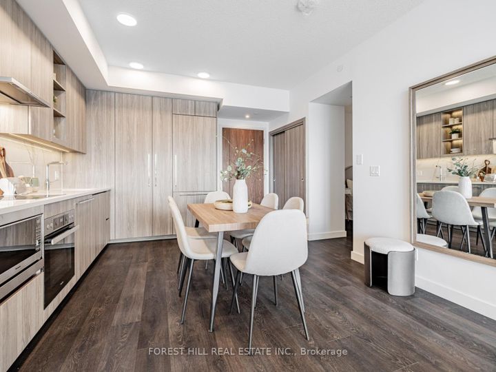 Photo 3 at 2706 - 27 Mcmahon Drive, Bayview Village, Toronto