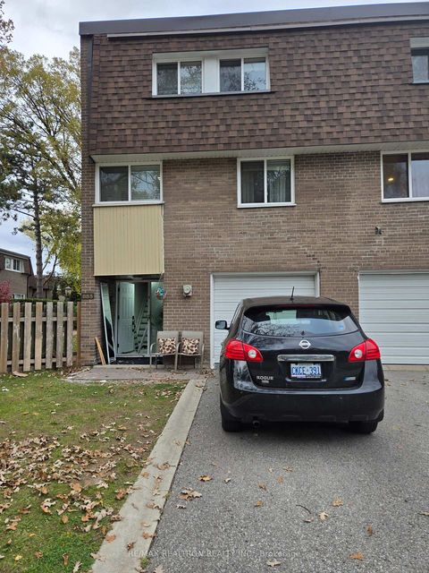 Photo 0 at 885 - 36 Tandridge Crescent, Old Rexdale, Toronto