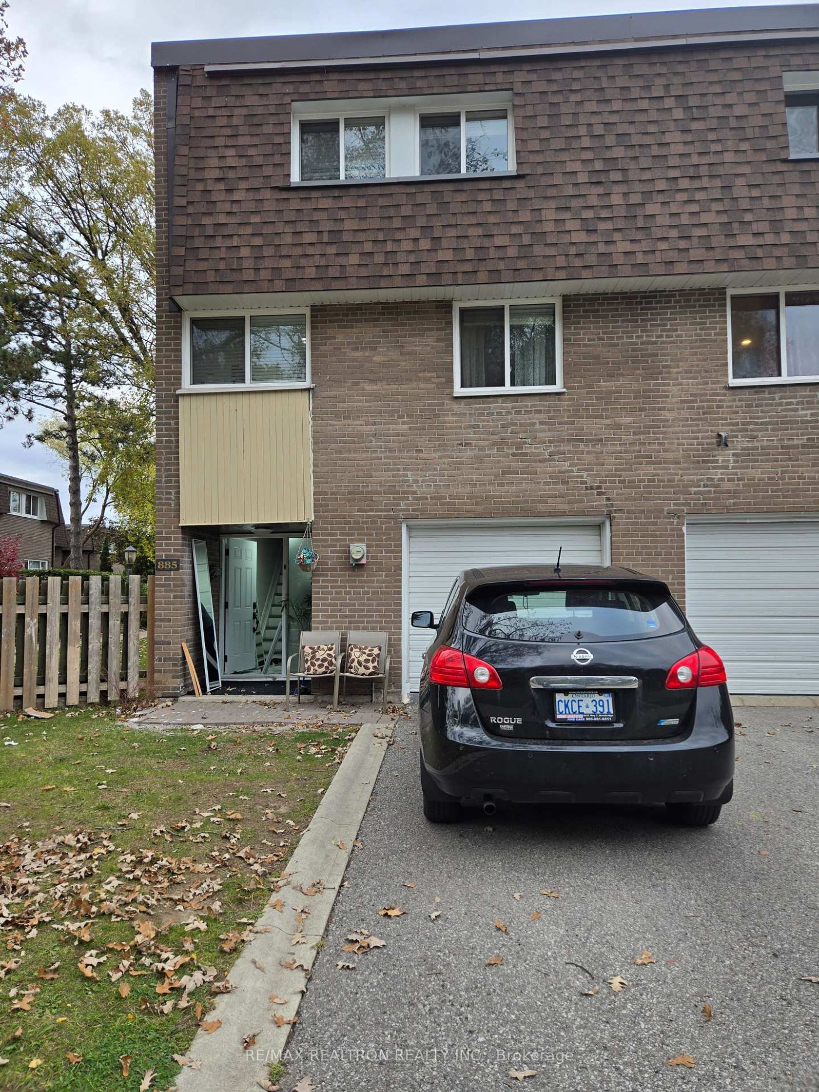 885 - 36 Tandridge Crescent, Old Rexdale, Toronto 