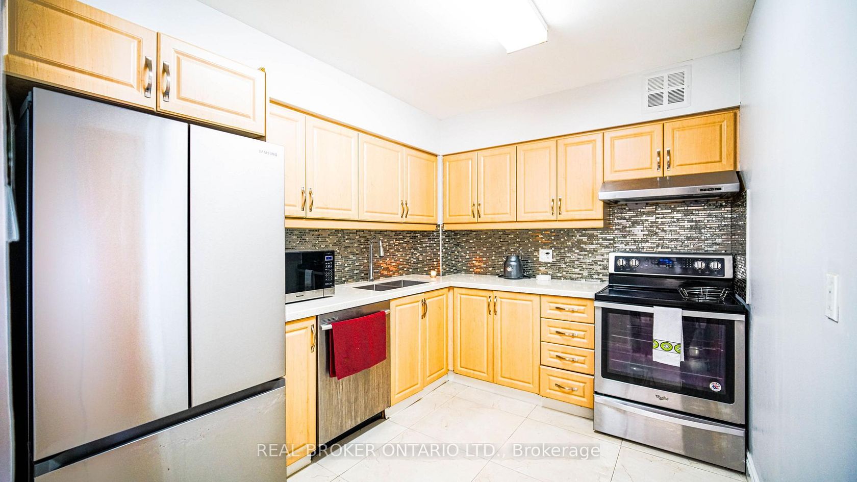 414 - 39 Kimbercroft Court, Malvern West, Toronto 