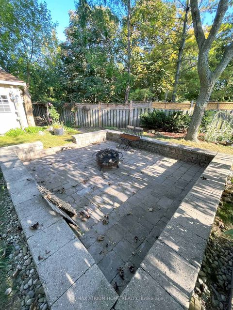 Photo 23 at 1554 Parish Lane, GA Glen Abbey, Oakville