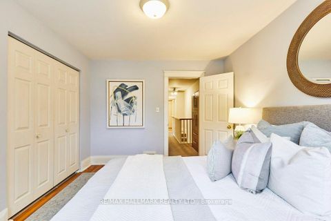 Photo 14 at 437 Davisville Avenue, Mount Pleasant East, Toronto