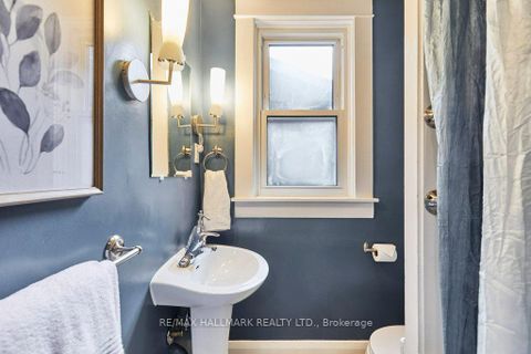 Photo 19 at 437 Davisville Avenue, Mount Pleasant East, Toronto