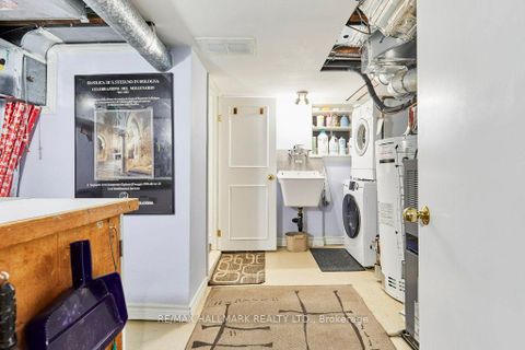 Photo 23 at 437 Davisville Avenue, Mount Pleasant East, Toronto