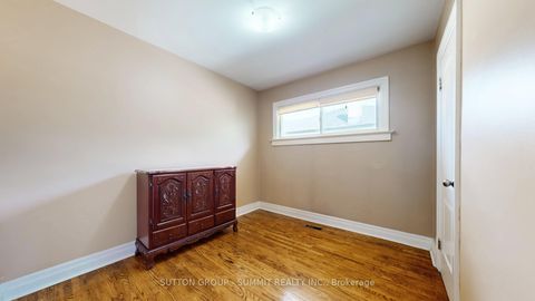Photo 11 at 29 Fallowfield Road, Kipling, Toronto