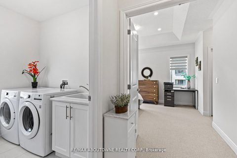 Photo 18 at 3470 Clayton Trail, GO Glenorchy, Oakville