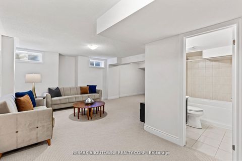 Photo 38 at 3470 Clayton Trail, GO Glenorchy, Oakville