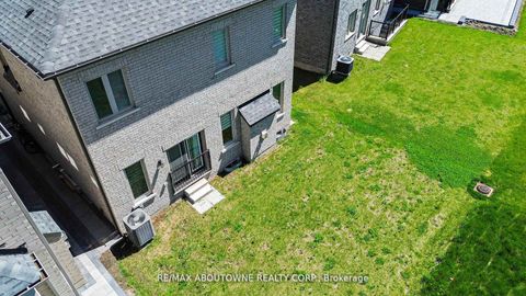 Photo 40 at 3470 Clayton Trail, GO Glenorchy, Oakville