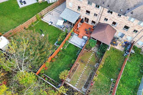 Photo 35 at 126 Conn Smythe Drive, Scarborough Village, Toronto