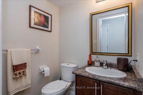 Photo 10 at 7 - 90 Sovereigns Gate, Shore, Barrie