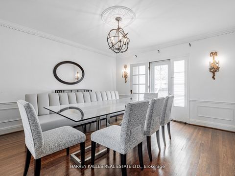 Photo 13 at 2 Silverwood Avenue, Forest Hill South, Toronto