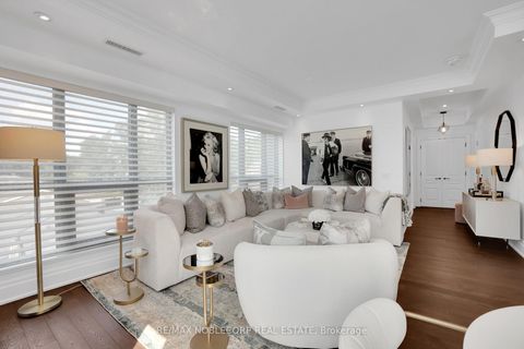 Photo 7 at 404 - 4 The Kingsway, Kingsway South, Toronto