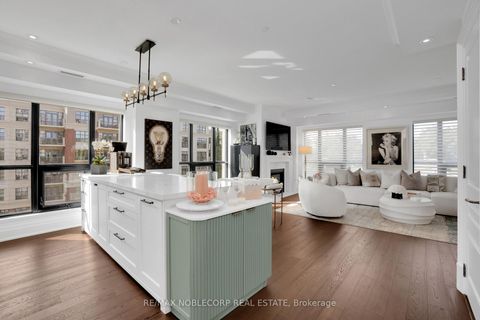 Photo 11 at 404 - 4 The Kingsway, Kingsway South, Toronto