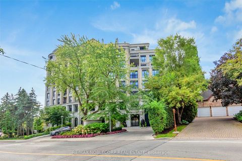 Photo 24 at 404 - 4 The Kingsway, Kingsway South, Toronto