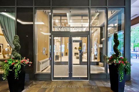 Photo 4 at 1122 - 800 Lawrence Avenue W, Glen Park, Toronto
