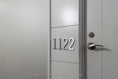 Photo 9 at 1122 - 800 Lawrence Avenue W, Glen Park, Toronto