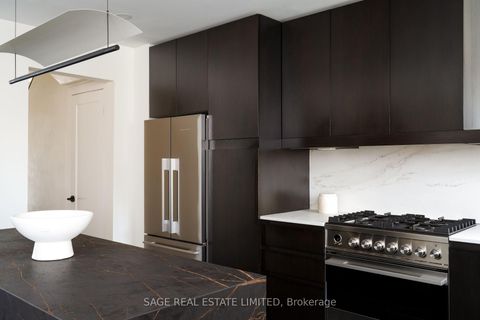 Photo 13 at 276 Oakwood Avenue, Oakwood Village, Toronto