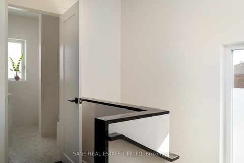 Photo 27 at 276 Oakwood Avenue, Oakwood Village, Toronto Photo 27 at 276 Oakwood Avenue, Oakwood Village, Toronto