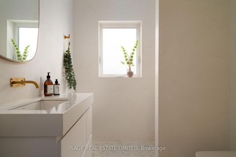 Photo 28 at 276 Oakwood Avenue, Oakwood Village, Toronto