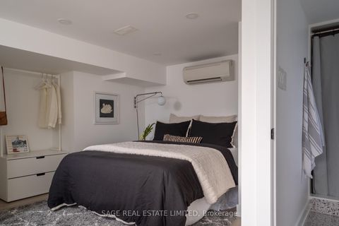 Photo 45 at 276 Oakwood Avenue, Oakwood Village, Toronto