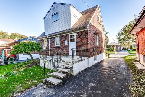 Photo 17 at 11 Waringstown Drive, Maryvale, Toronto