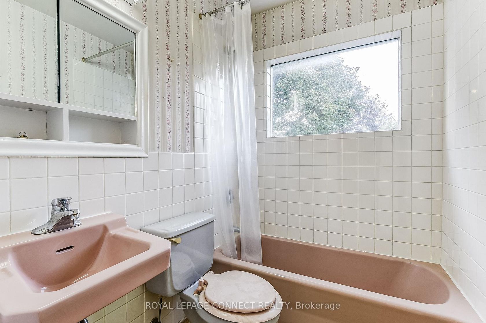 Photo 11 at 11 Waringstown Drive, Maryvale, Toronto Photo 11 at 11 Waringstown Drive, Maryvale, Toronto