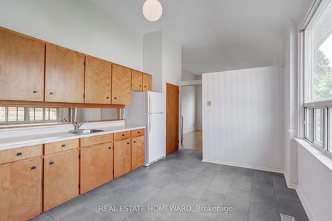 Photo 6 at 80 Wantanopa Crescent, Woburn, Toronto