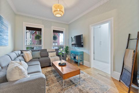 Photo 6 at 35 Miller Street, Pellam Park, Toronto