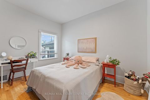 Photo 24 at 35 Miller Street, Pellam Park, Toronto