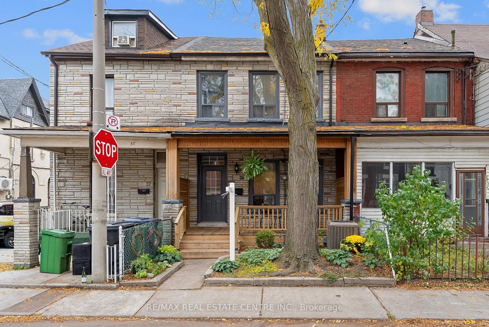 35 Miller Street, Pellam Park, Toronto photo 2 35 Miller Street, Pellam Park, Toronto photo 2