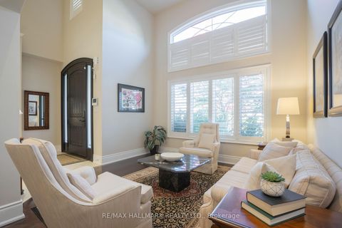 Photo 5 at 134 Kane Crescent, Bayview Northeast, Aurora