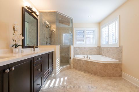 Photo 20 at 134 Kane Crescent, Bayview Northeast, Aurora