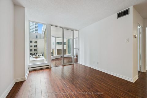 Photo 9 at 703 - 55 Centre Avenue, Bay Street Corridor, Toronto