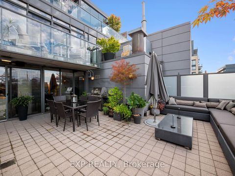 Photo 32 at Ph1 - 533 Richmond Street W, Waterfront Communities C1, Toronto