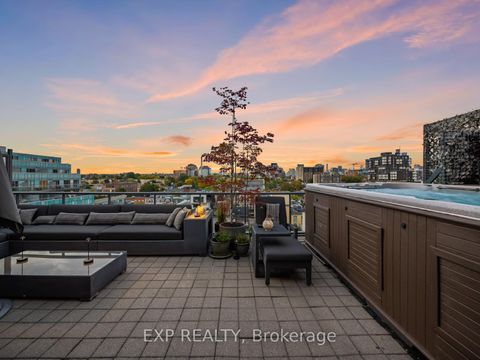 Photo 44 at Ph1 - 533 Richmond Street W, Waterfront Communities C1, Toronto