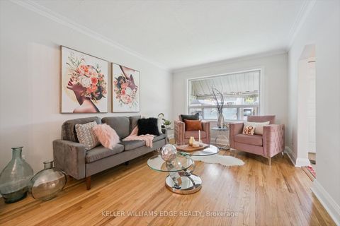 Photo 7 at 202 Alderbrae Avenue, Alderwood, Toronto