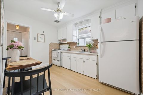 Photo 14 at 202 Alderbrae Avenue, Alderwood, Toronto